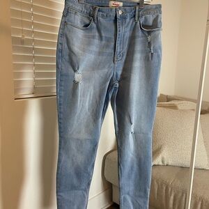 Wrangler Womans Light Blue Slim Jeans